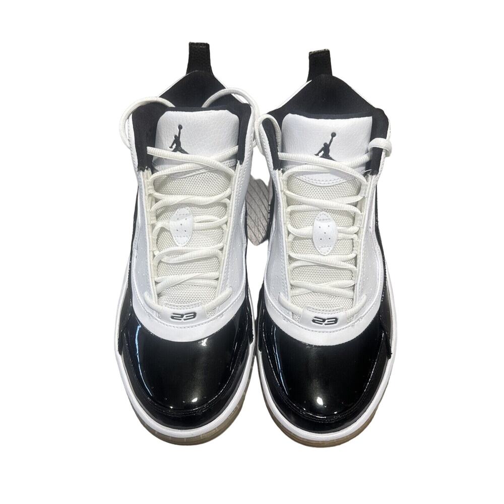 Jordan Elements White Black- Size 10